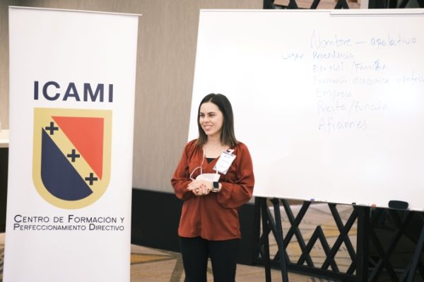 Profesional en charla